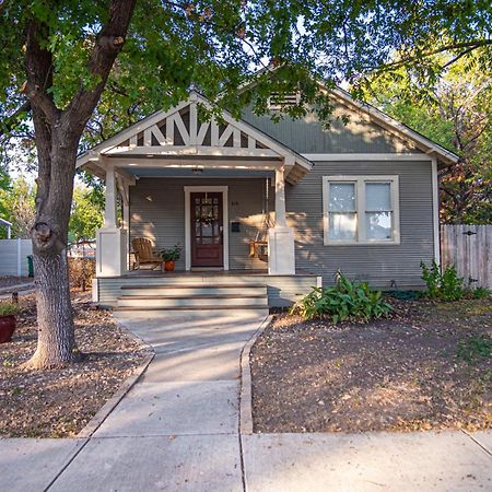 Chic Downtown Farmhouse With Garden And Bbq Grill San Antonio Exteriör bild
