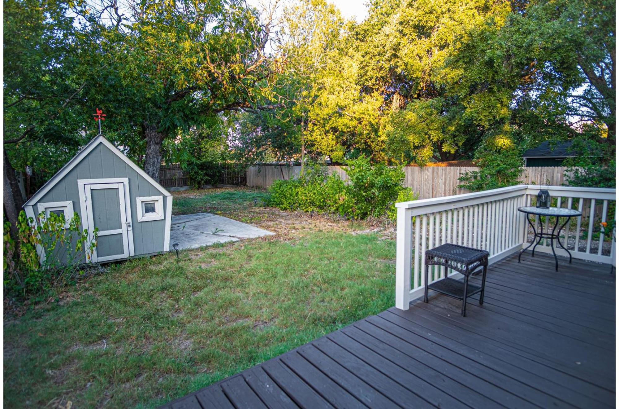 Chic Downtown Farmhouse With Garden And Bbq Grill San Antonio Exteriör bild